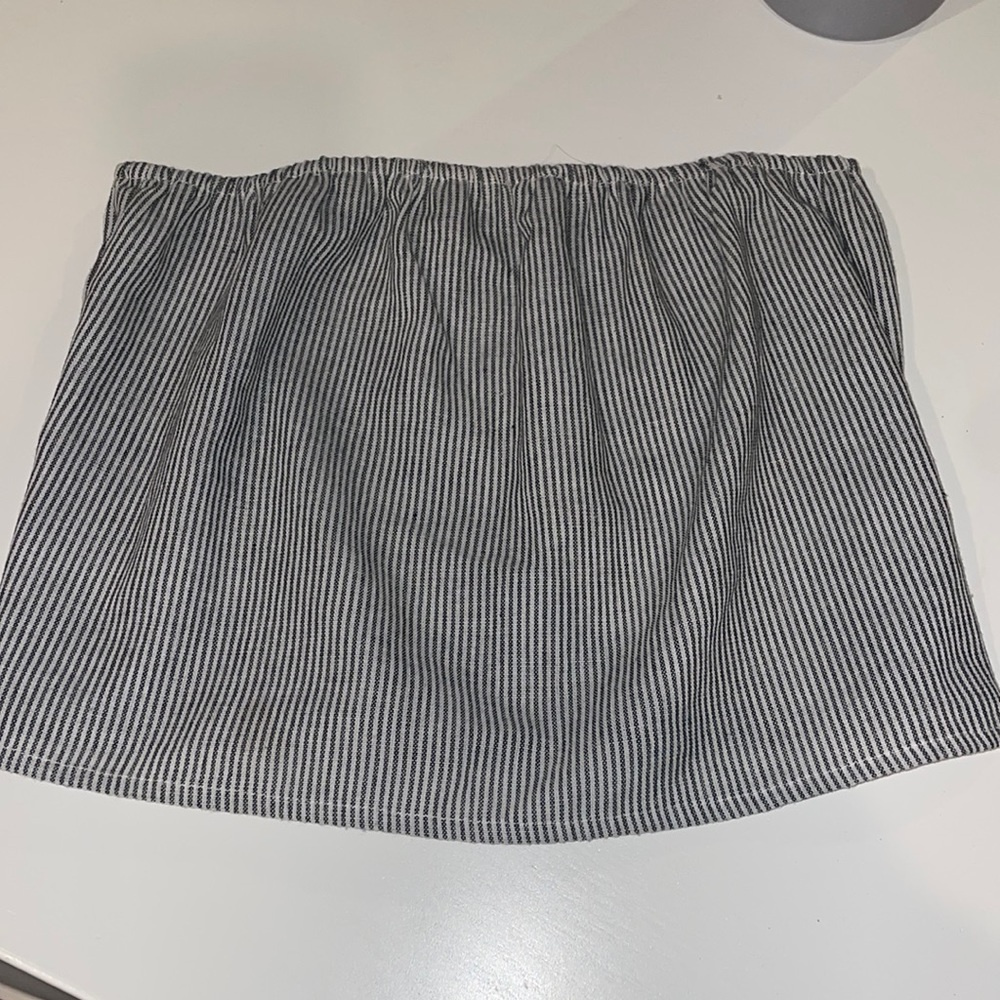 Strapless crop top Brandy Melville